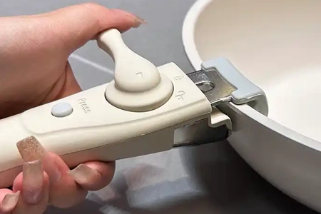 Kitchenware handle overmolding: anti-slip and high-temperature resistant